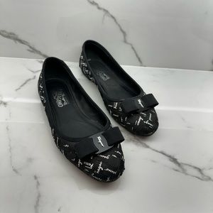 Varina ribbon logo ballet flats
